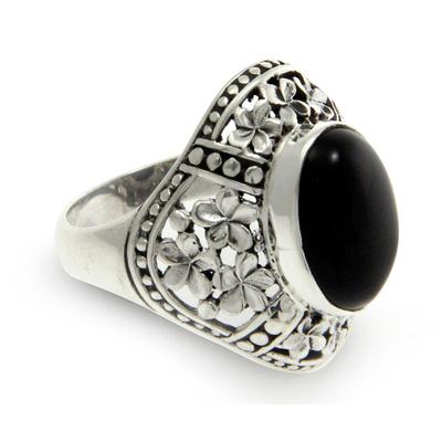 Onyx flower ring, 'Silence' - Sterling Silver and Onyx Cocktail Ring