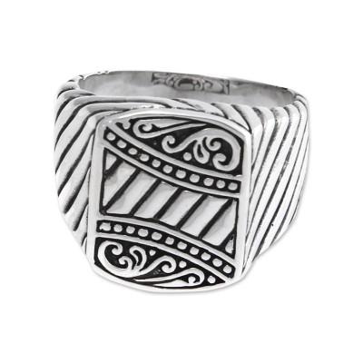 Men's sterling silver ring, 'Batik Shield'