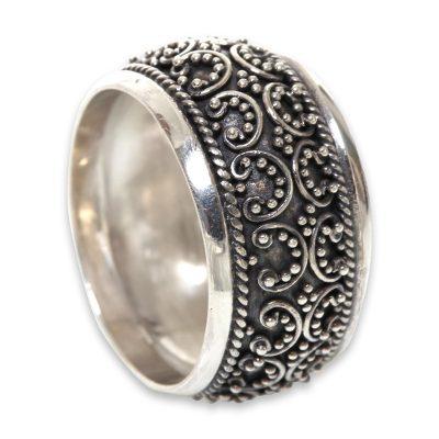 Sterling silver band ring, 'Celuk Garland'