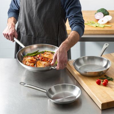 Vigor SS1 Series 3-Piece Induction Ready Stainless Steel Fry Pan Set - 8", 9 1/2", and 12" Frying Pans