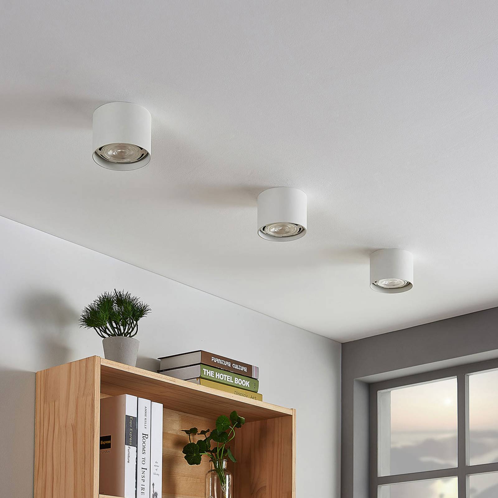 Arcchio Deckenstrahler Mabel, Ø 12 cm, weiß, Metall, GU10 Mabel Arcchio, dimmbar, weiß / opal, für Küche, Aluminium, Modern, Strahler